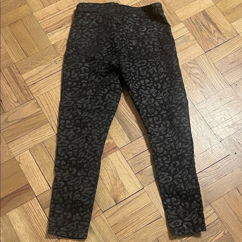 Joe's Jeans  black with Charcoal Leopard Print Skinny Jeans size 31 - Picture 6 of 6